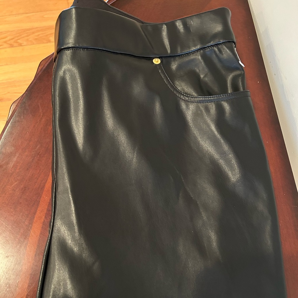 Michael Kors Women’s Black Faux Leather Pants Size XL